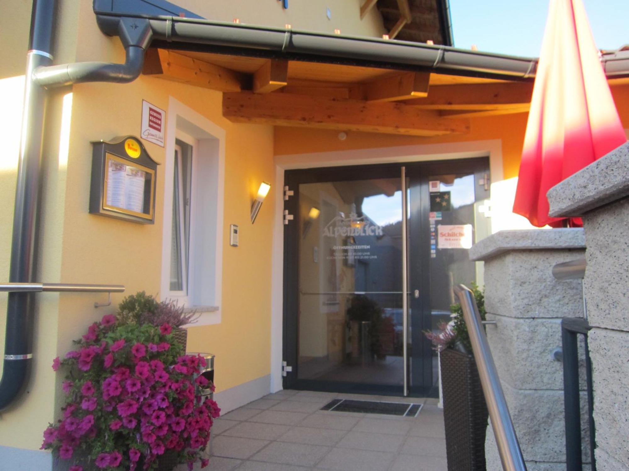 Landgasthof Alpenblick Altenmarkt im Pongau Esterno foto